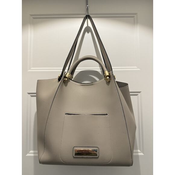 Marc New York Andrew Marc Taupe Gray Vegan Leather Purse w/ Inner Pouch & Strap - Picture 1 of 10